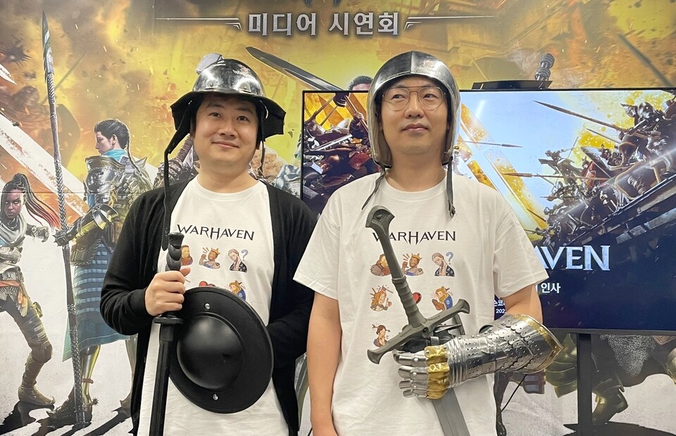 임덕빈 크리에이티브 디렉터(왼쪽), 이은석 디렉터(오른쪽)