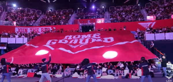 e스포츠에서 보기 어려운 응원 문화가 이번 기회에 자리 잡을 수 있을까? (자료: LCK)