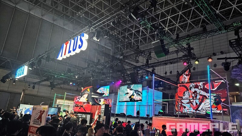 모회사 세가와 함께 공동 전선을 구축했다