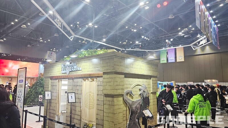 이제 AGF의 상징 같은 넷마블 '페그오' 부스